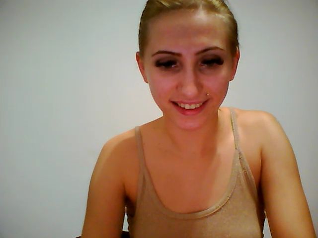 Live sex webcam photo for KarlaGuccy #271861550