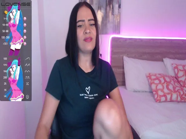 Live sex webcam photo for Karla_jerez_ #272481494