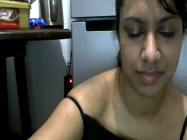 Live sex webcam photo for Karlista87 #272246077