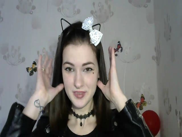 Live sex webcam photo for Karly_Lu #272776098