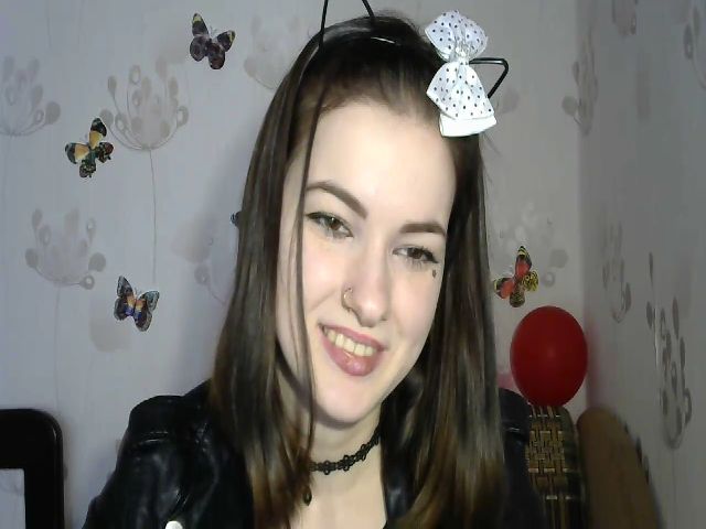 Live sex webcam photo for Karly_Lu #272776208