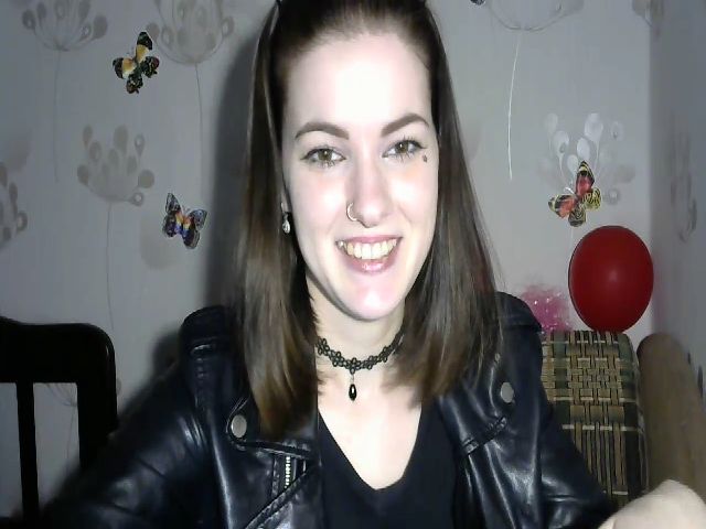 Live sex webcam photo for Karly_Lu #272778714