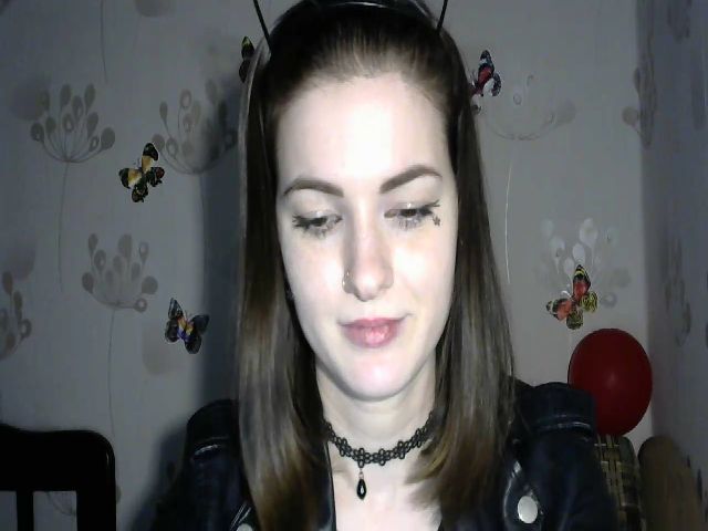 Live sex webcam photo for Karly_Lu #272778847