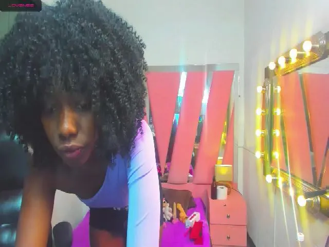 Live sex webcam photo for karol_ebony #272216869