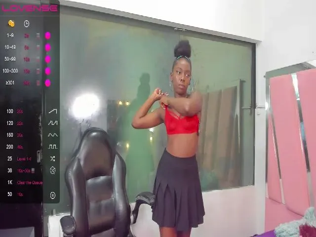 Live sex webcam photo for karol_ebony #274043739