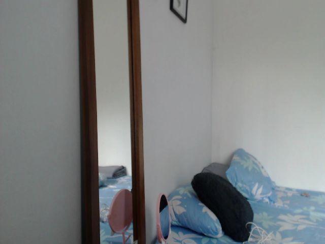 Live sex webcam photo for Karoline3 #272833321