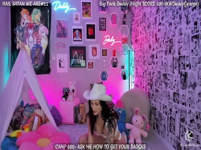 Live sex webcam photo for KasaraWood #273873389