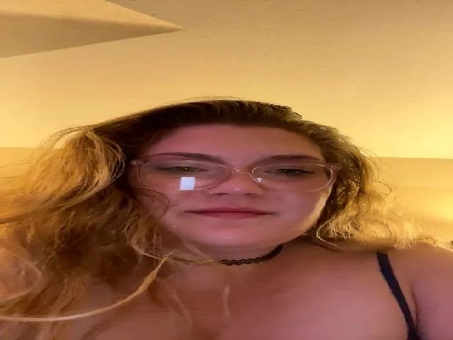 Live sex webcam photo for Kassibird #274633356