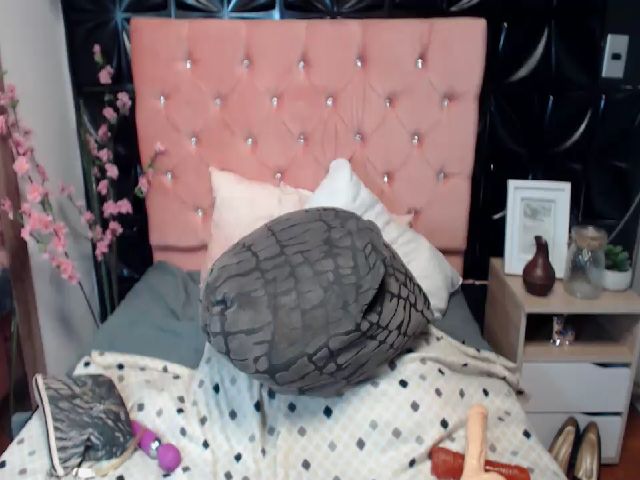 Live sex webcam photo for Kata_sweet #272588125