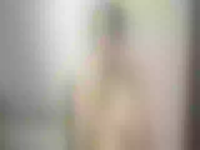 Live sex webcam photo for KataleyaSweet #272751018