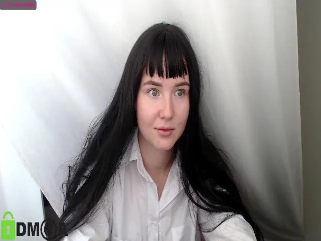 Live sex webcam photo for KateBJ #274259129