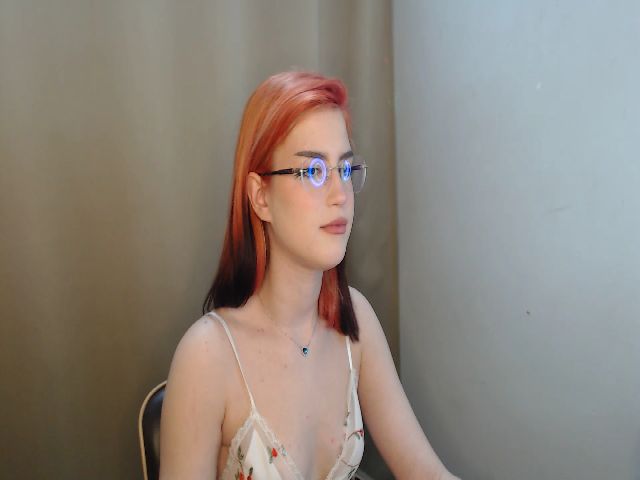 Live sex webcam photo for KateKoss #273051123