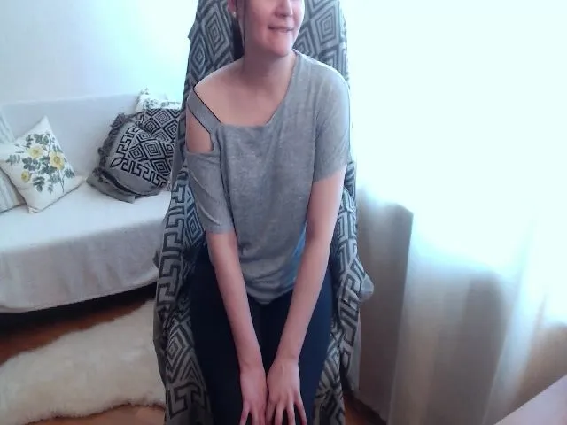 Live sex webcam photo for KateWinehouse #273493364