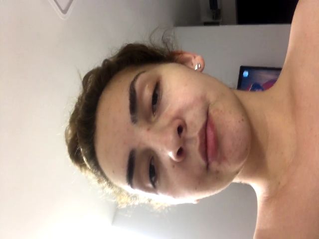 Live sex webcam photo for Katedyyy #272220935