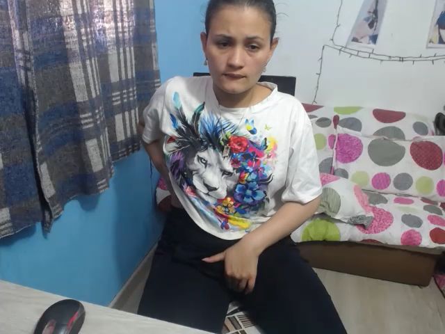 Live sex webcam photo for Kathe_davids #272935010