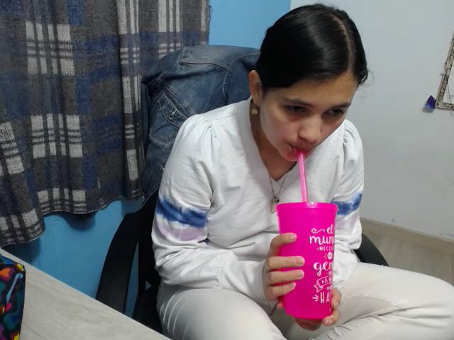 Live sex webcam photo for Kathe_davids #273760140