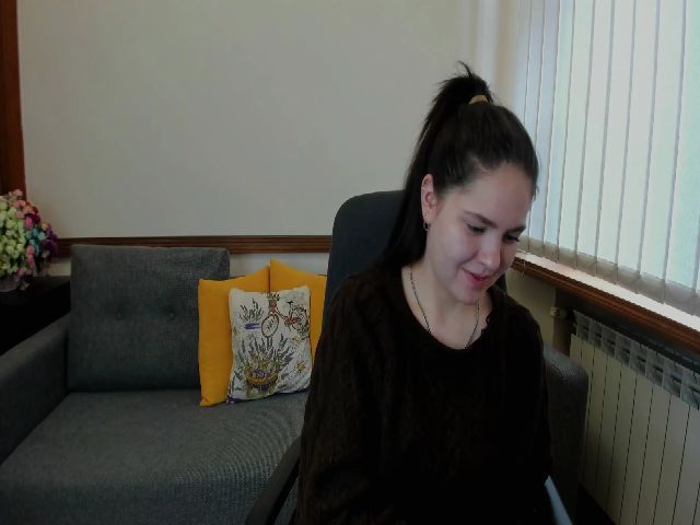 Live sex webcam photo for KatieWil #272019018