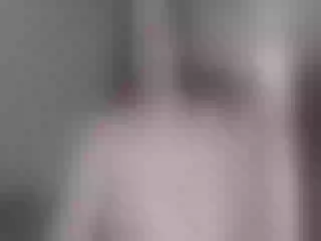 Live sex webcam photo for Katmbarn #272435339