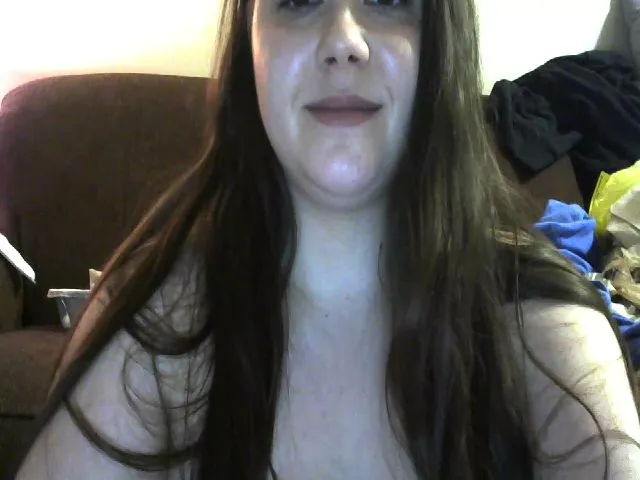 Live sex webcam photo for Katmbarn #272437238