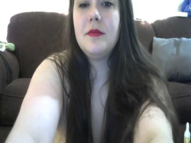 Live sex webcam photo for Katmbarn #272683946