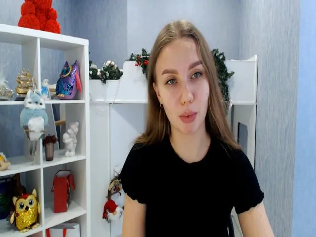 Live sex webcam photo for KatrinNovak #272108652