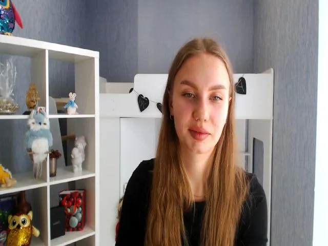 Live sex webcam photo for KatrinNovak #272408017
