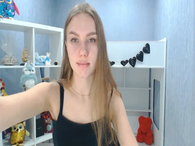 Live sex webcam photo for KatrinNovak #272418549