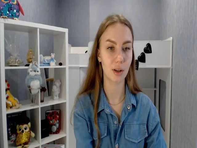 Live sex webcam photo for KatrinNovak #272495929