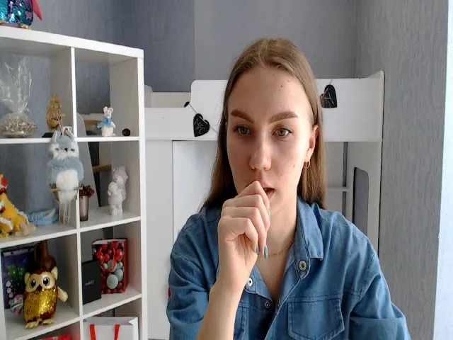 Live sex webcam photo for KatrinNovak #272537916
