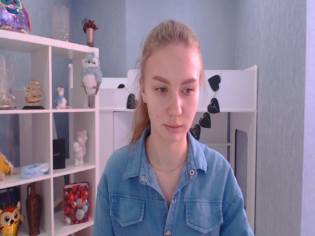 Live sex webcam photo for KatrinNovak #272785795