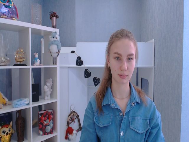 Live sex webcam photo for KatrinNovak #272787873