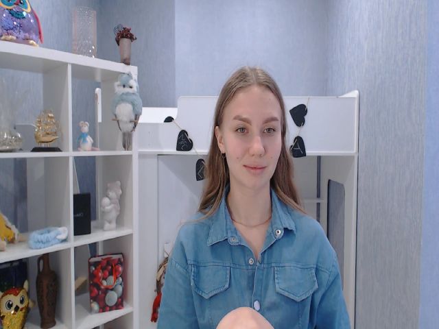 Live sex webcam photo for KatrinNovak #272802002