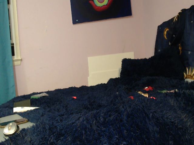 Live sex webcam photo for Katrina101 #272392153