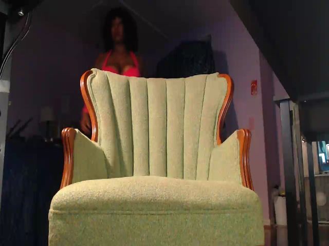 Live sex webcam photo for Katrina101 #273376227