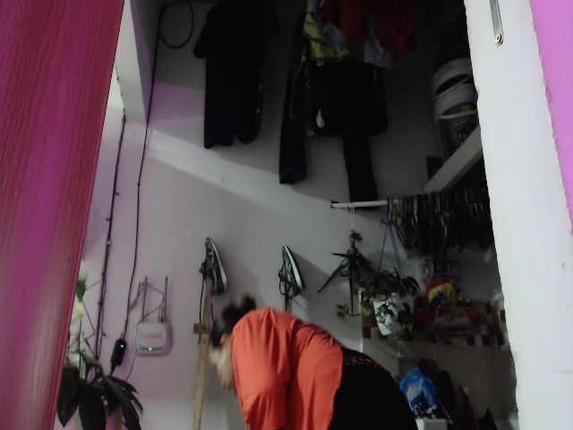 Live sex webcam photo for Katy_Lorens #273568319