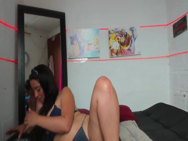 Live sex webcam photo for Katy_bell1 #272610767