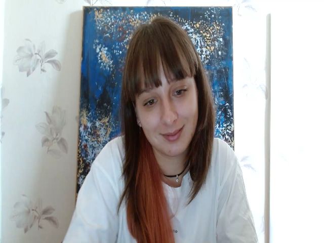 Live sex webcam photo for KatyaOne #274626098