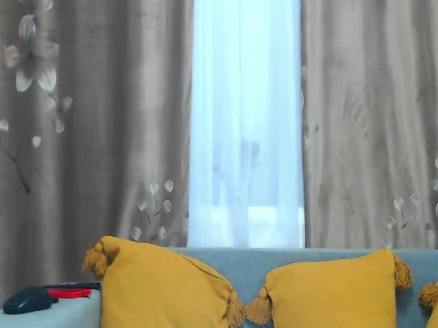 Live sex webcam photo for KatyxJoy #274007363