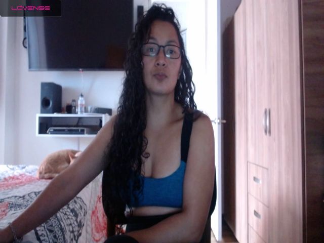 Live sex webcam photo for Kawit_lust #274320855