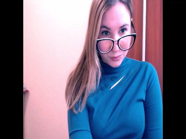 Live sex webcam photo for Kay_Lo #272741585