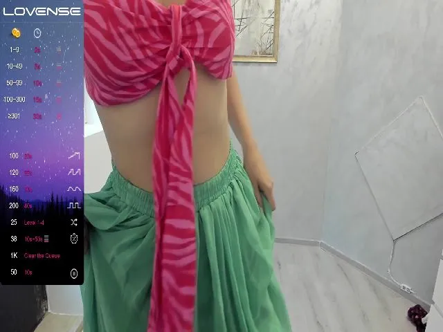 Live sex webcam photo for KaylaTT #274144530