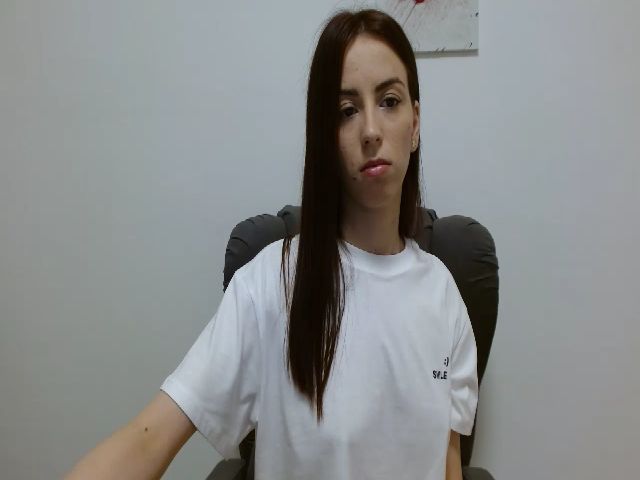 Live sex webcam photo for KayllaSmith #273731024