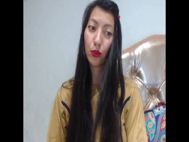 Live sex webcam photo for Kaymilf #271740100