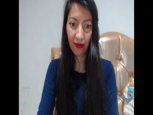 Live sex webcam photo for Kaymilf #273029585