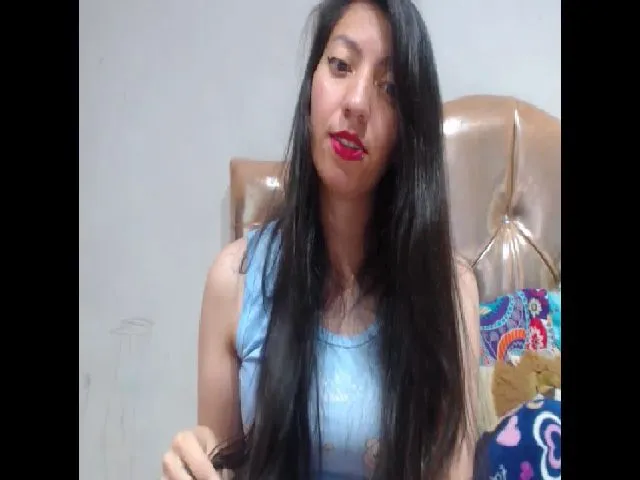 Live sex webcam photo for Kaymilf #273165554