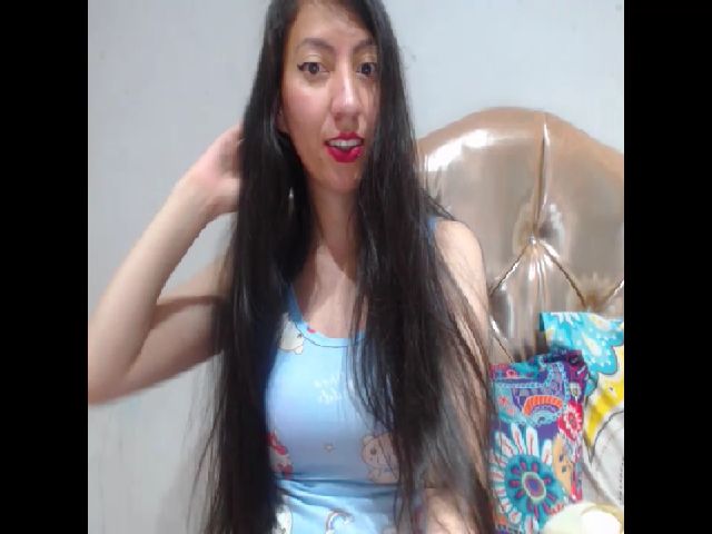 Live sex webcam photo for Kaymilf #273167533