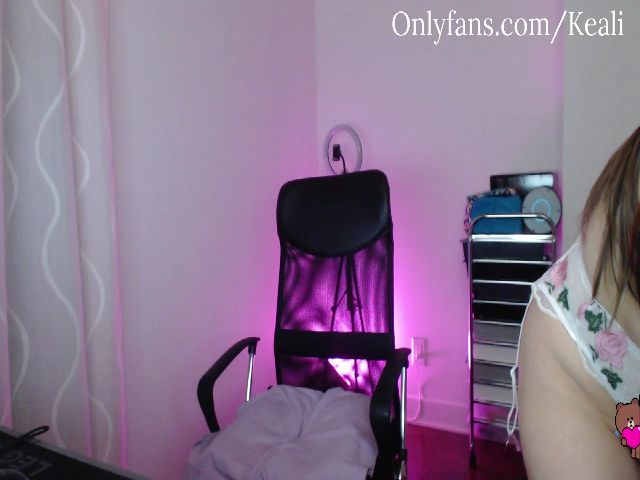 Live sex webcam photo for Keali #272267091