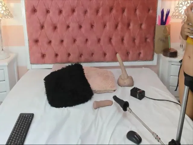 Live sex webcam photo for Keirab #271892141