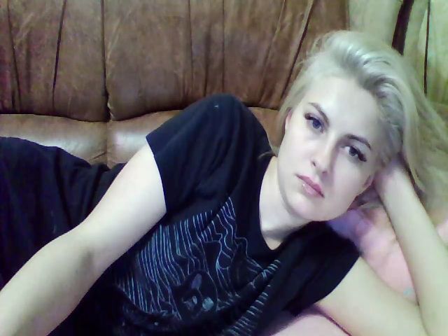 Live sex webcam photo for Kelley26 #272478895