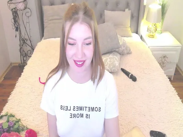 Live sex webcam photo for Kelly7B #273356870